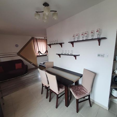 Krisi Apartman Hajdúszoboszló Exterior foto