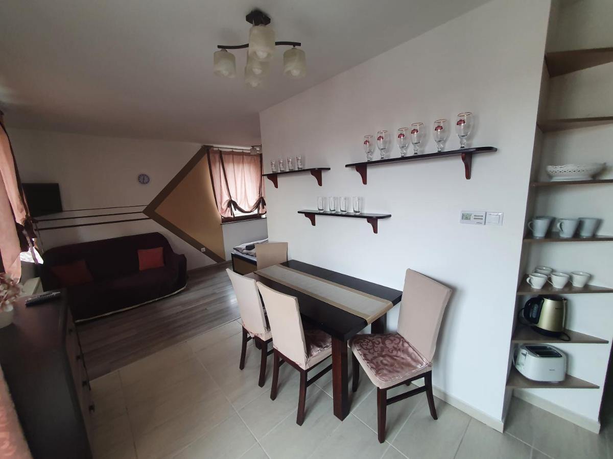 Krisi Apartman Hajdúszoboszló Exterior foto